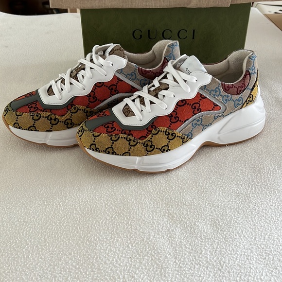 GUCCI Men’s Rhyton Multicolor sneaker - Picture 1 of 7